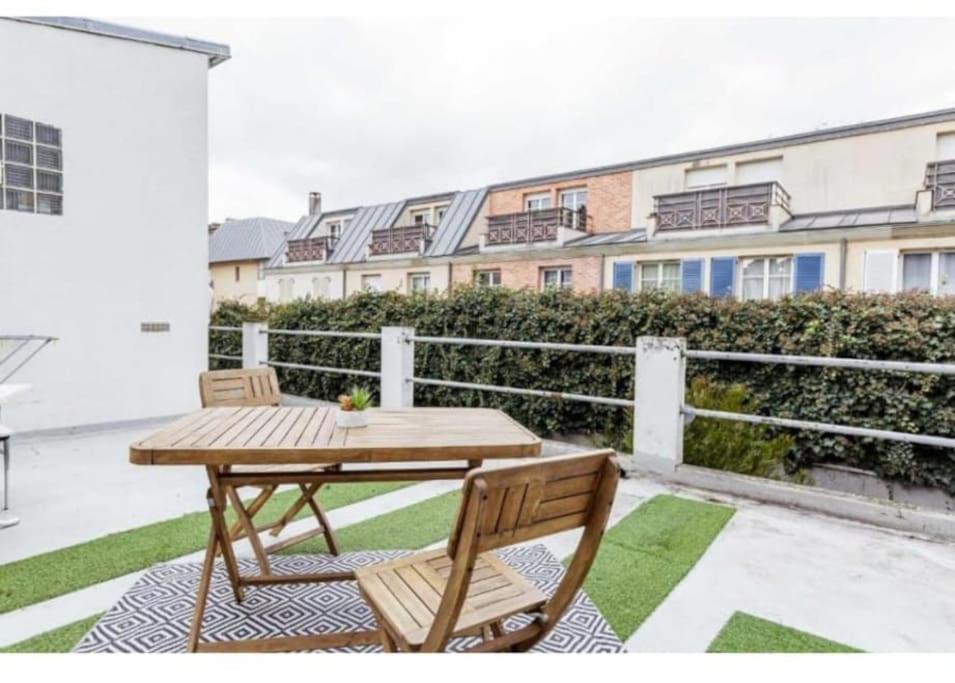 Charmant Studio Lumineux Calme Asnières Exterior foto